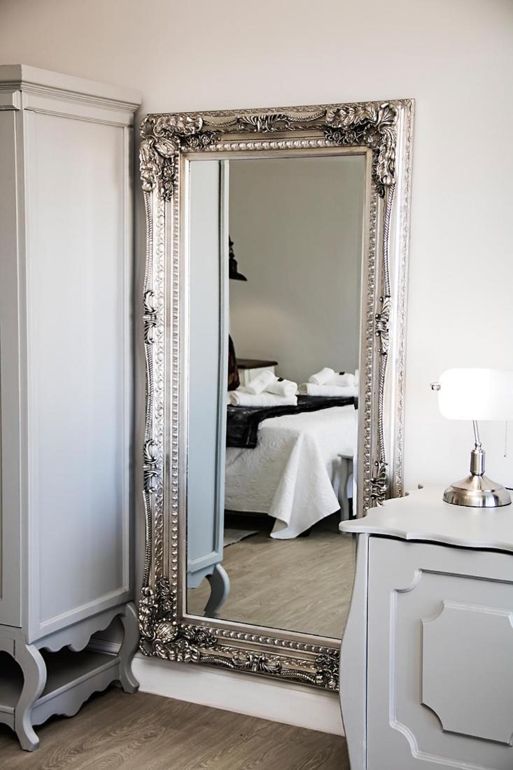 French Karoo Guesthouse Бофорт-Уэст Экстерьер фото