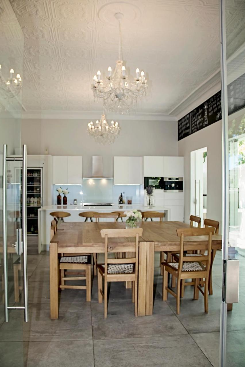 French Karoo Guesthouse Бофорт-Уэст Экстерьер фото